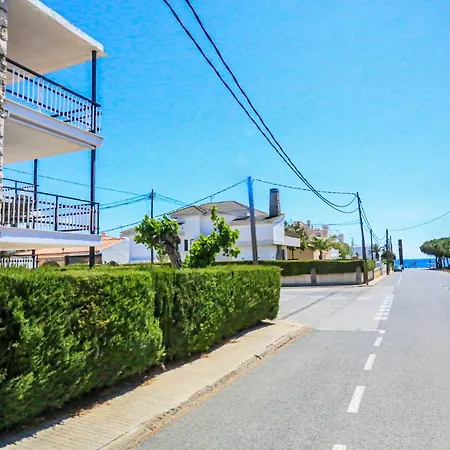 Rosa Dels Vents Only Families Apartment Cambrils